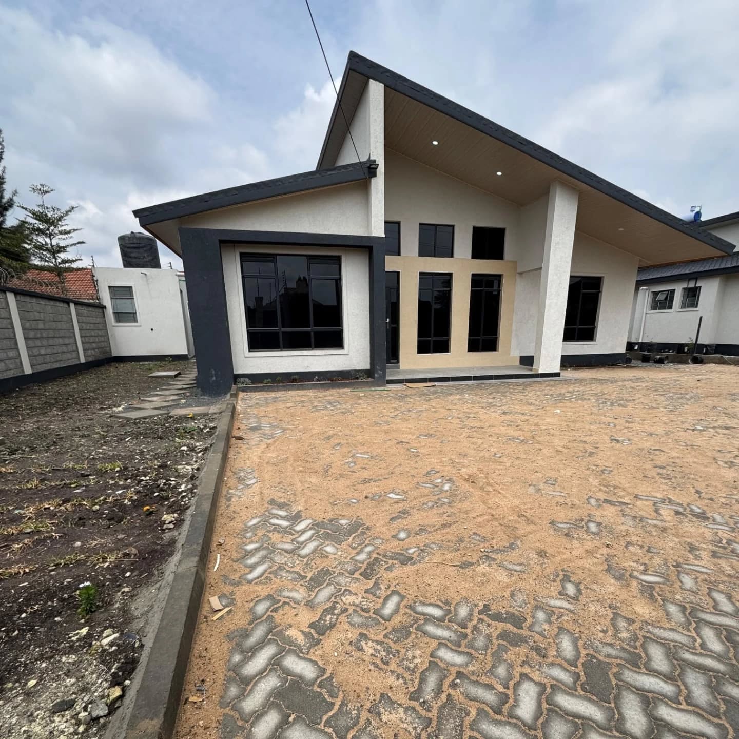 3-Bedroom Bungalow + Study Room + DSQ for Sale in Kitengela