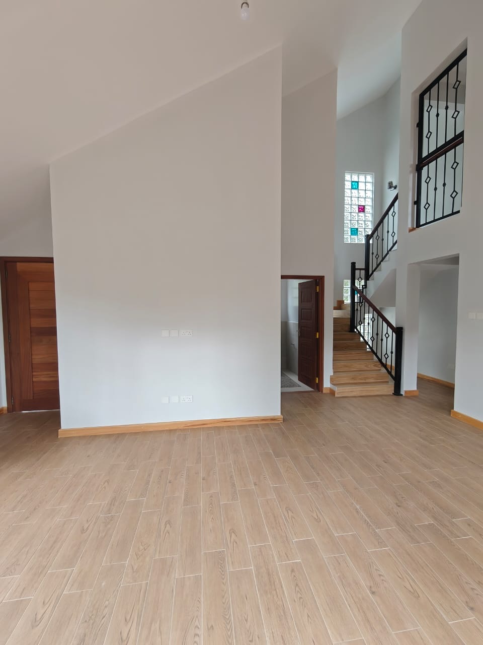 3 Bedroom Bungalow To let in Karen Image