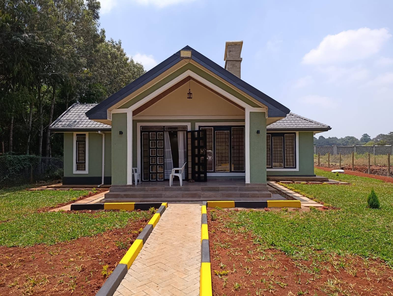 3 bedroom bungalow to let in karen