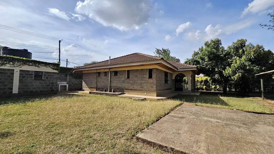 3 bedroom bungalow to let in Karen, hardy Estate Image
