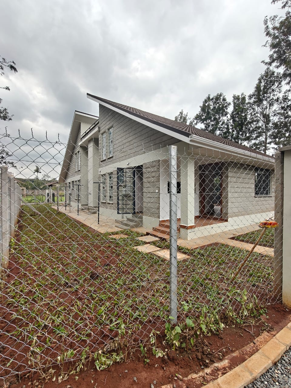 3 Bedroom Bungalow To let in Karen