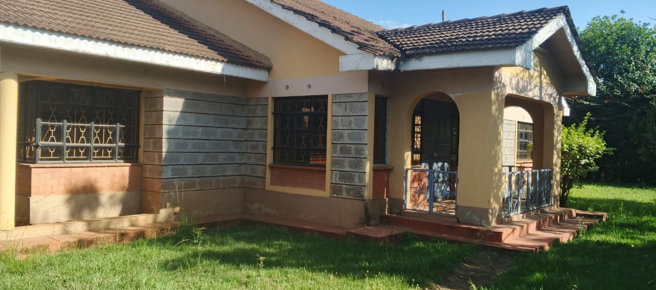3 BEDROOM BUNGALOW WITH AN SQ FOR SALE AT KAHAWA SUKARI Image