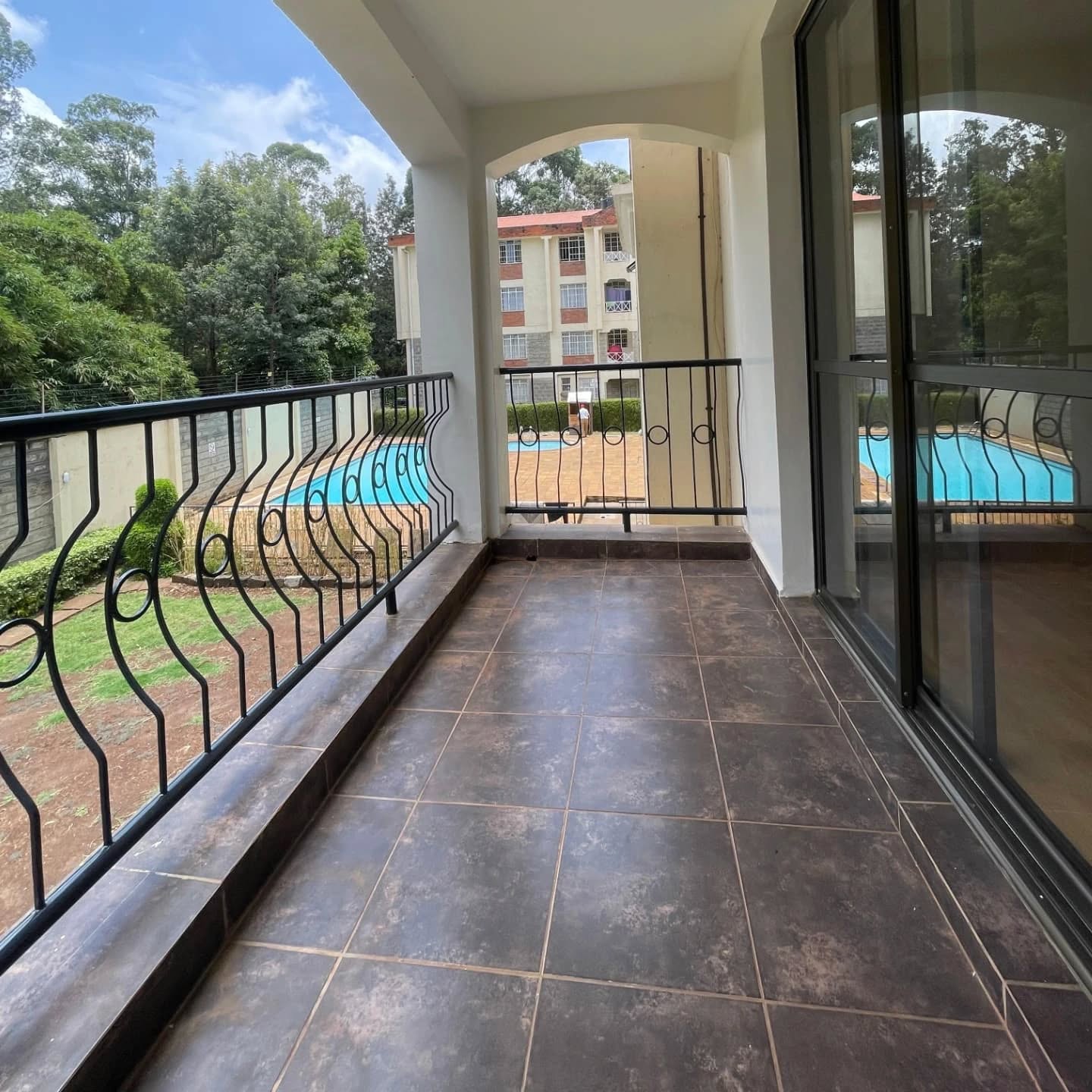 3 Bedroom + DSQ Apartment for Rent in Lavington Image