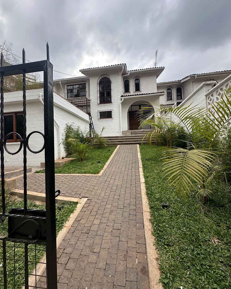 3-Bedroom + DSQ Maisonette for Sale in Kileleshwa