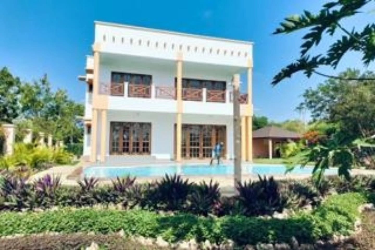 3 Bedroom + DSQ Villa for Sale – Diani