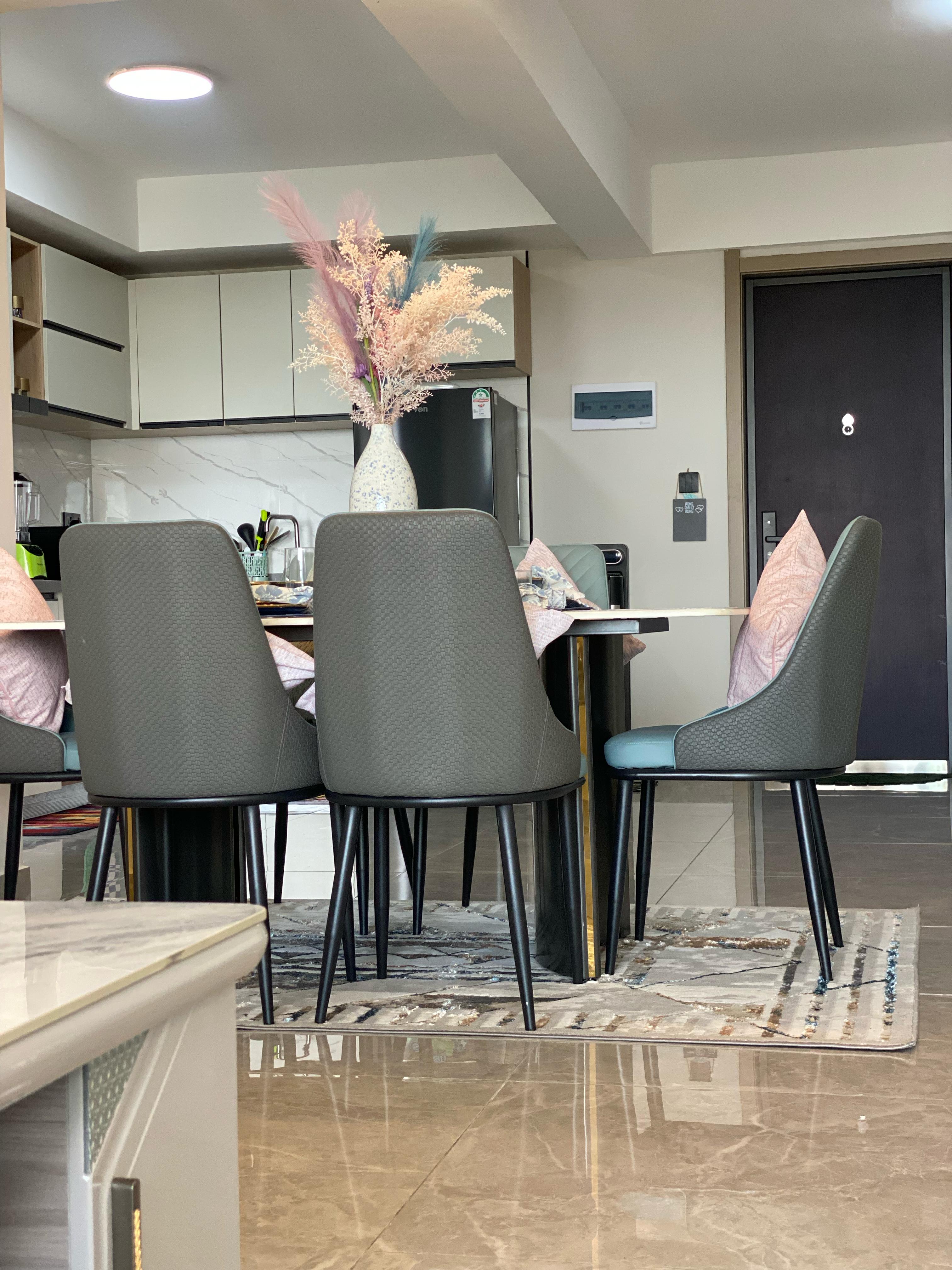 3 bedroom house with a view of the Nairobi National Park Image