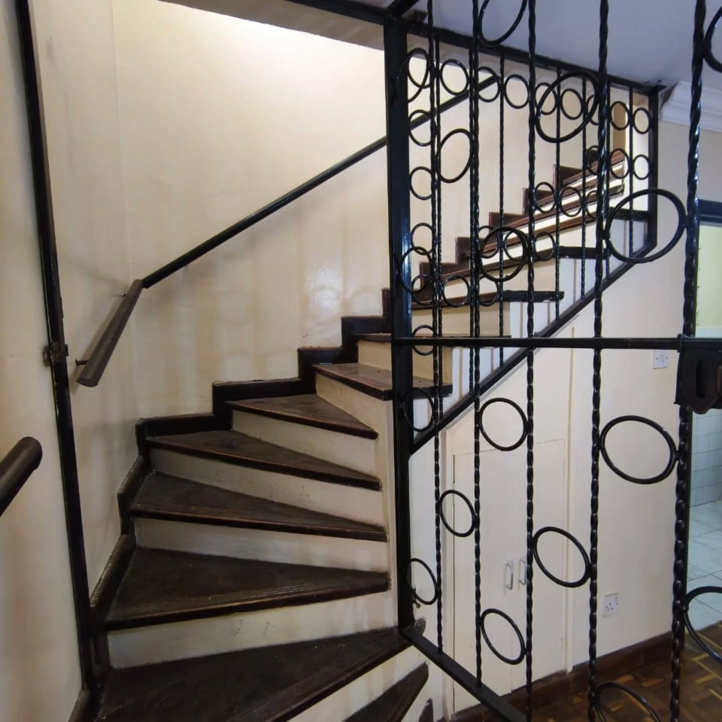 3 Bedroom Maisonette + DSQ To Let in Kilimani Image