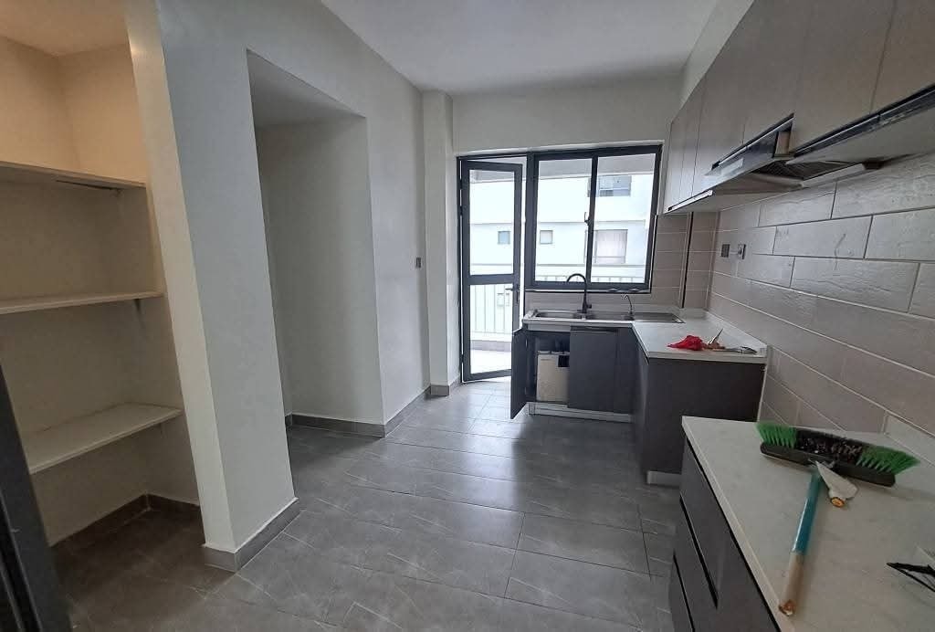 3 Bedroom Maisonette En-suite Plus Dsq Apartment For Rent In Syokimau Image