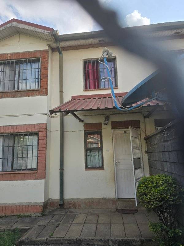 3 Bedroom Maisonette For Sale in Nyayo,Embakasi Image