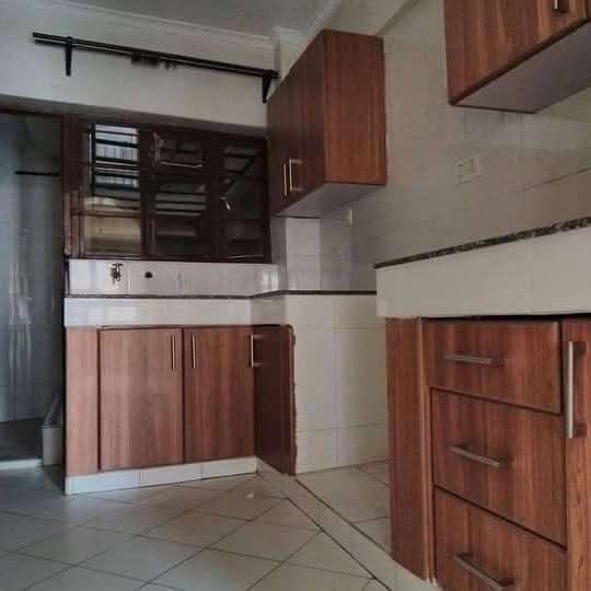 3 bedroom Maisonette plus sq for sale in south c Estate Image
