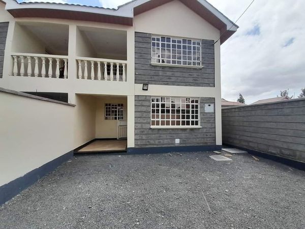 3 Bedroom Master En-suite Maisonette Plus Dsq For Rent In Syokimau,