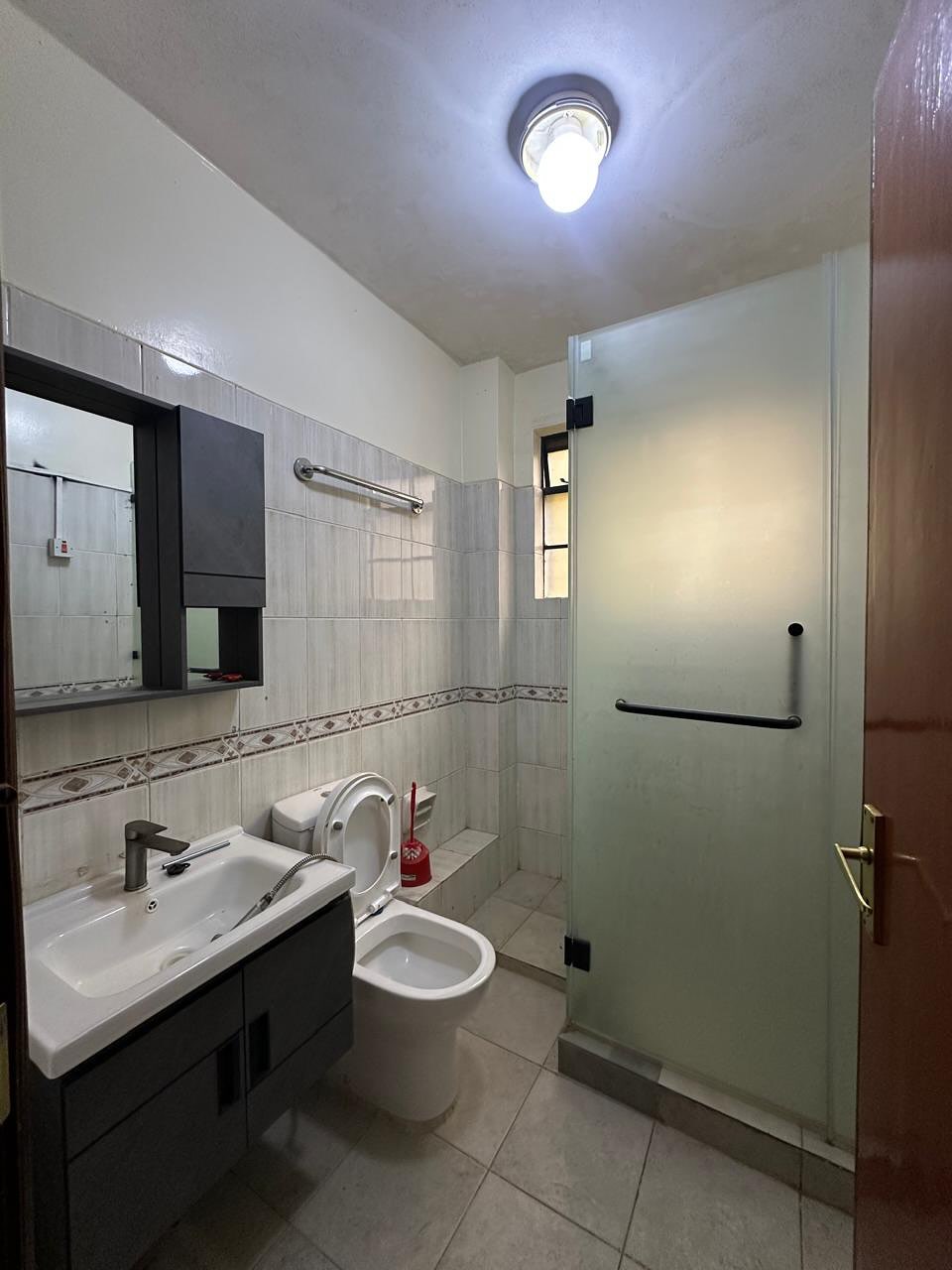 3 bedroom plus dsq apartment to let in Kileleshwa Image