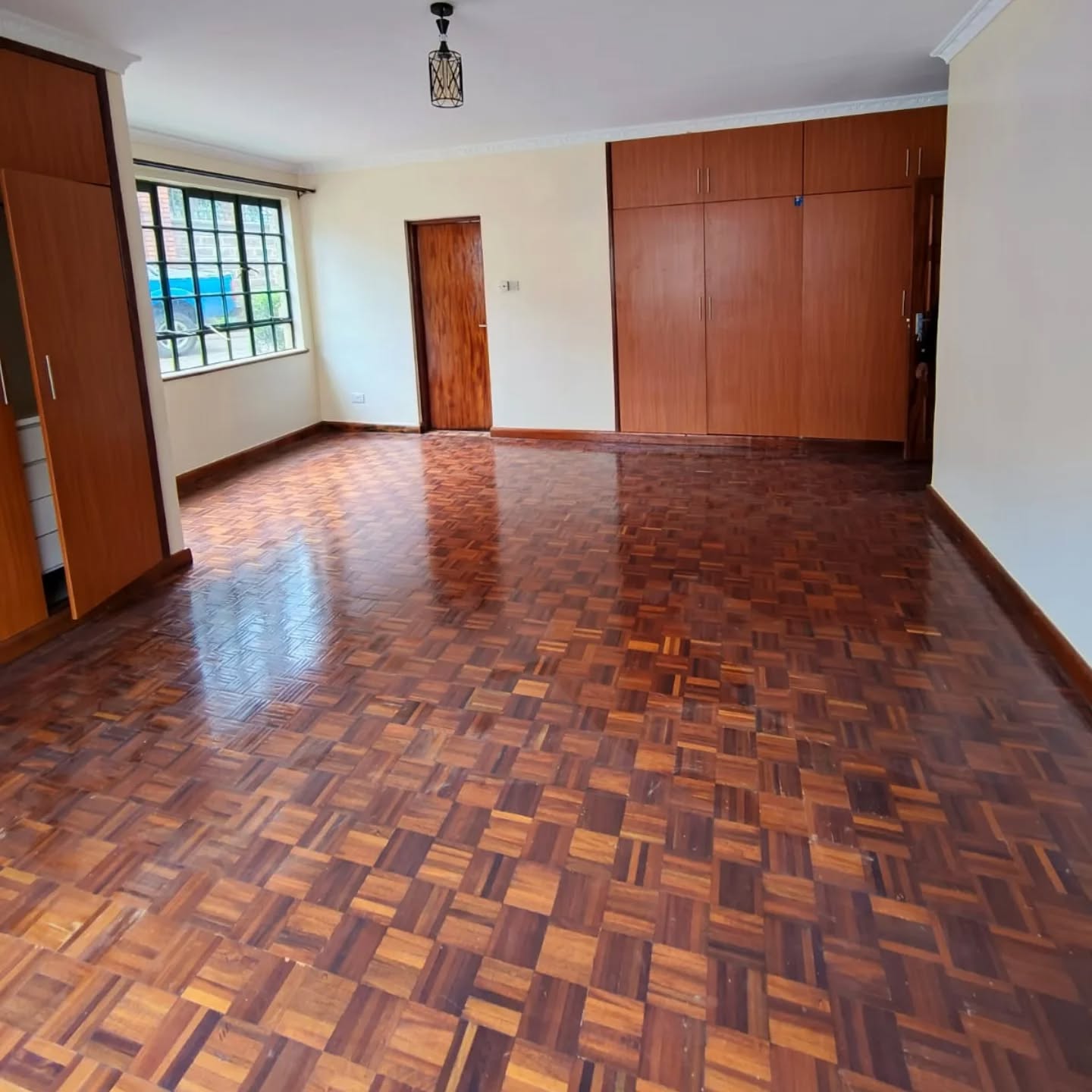 3 Bedroom + Study Room Apartment with DSQ for Rent in Kileleshwa Image