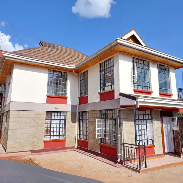 3 bedroom to let along Kiambu road.