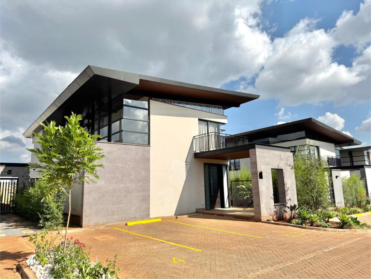 3 Bedroom Townhouse Ensuite + DSQ for rent on Kiambu Road