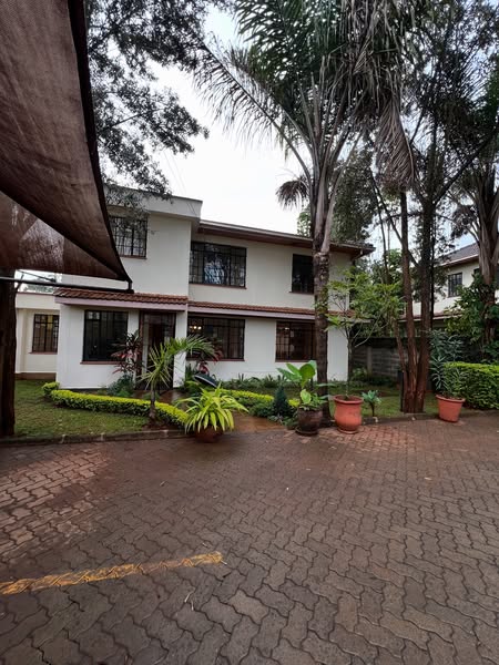 3 bedroom townhouse to let in Lavington