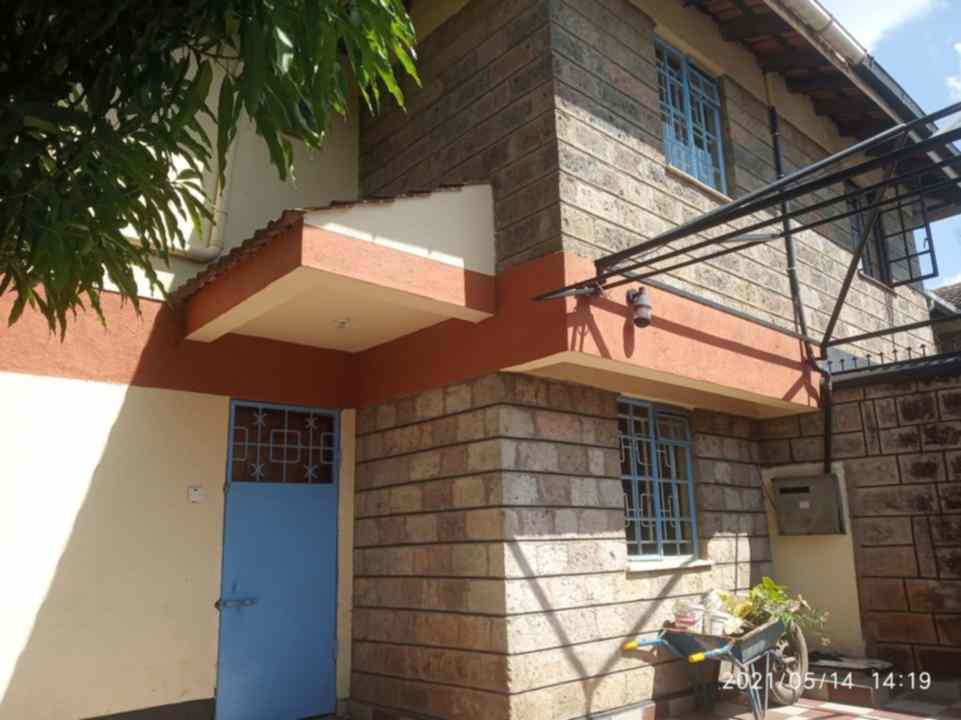 Four bedroom townhouse to let in Imara Daima