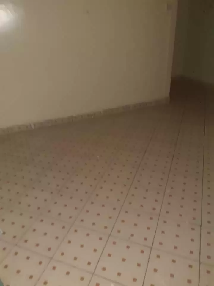 Spacious  1 bedroom for rent in south b Image