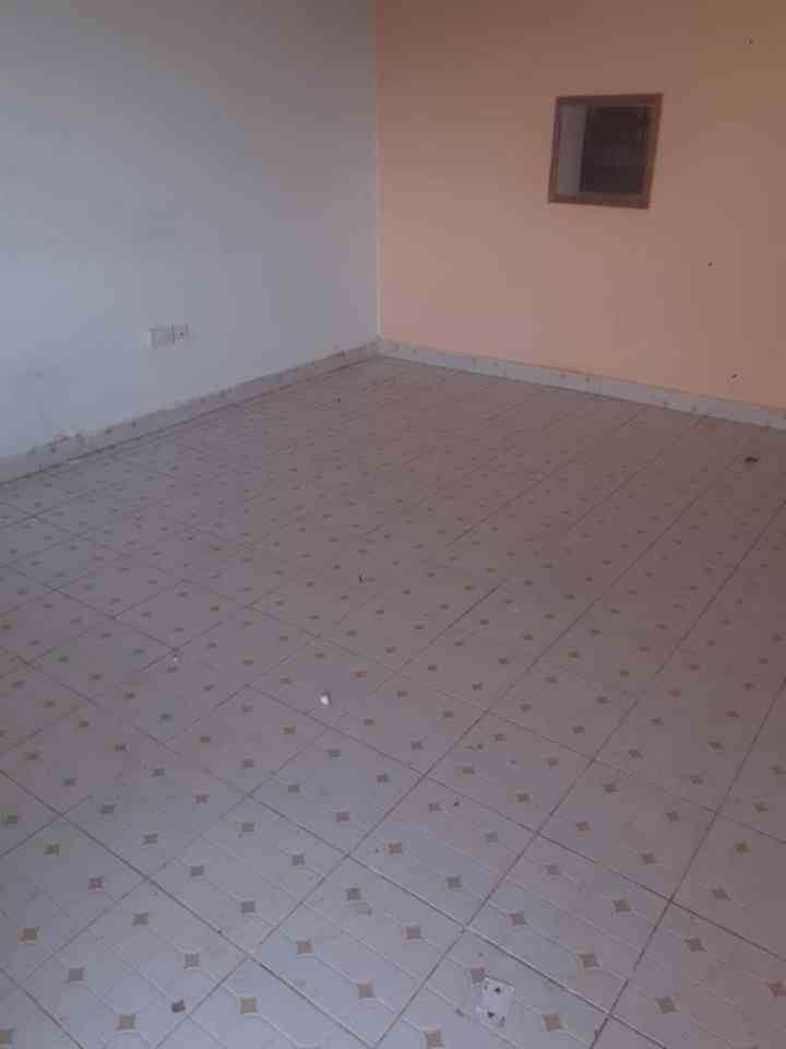 Spacious 2 bedroom flat for rent in south b