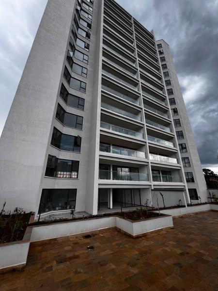 3bedroom apartment to let located in the heart of kileleshwa area