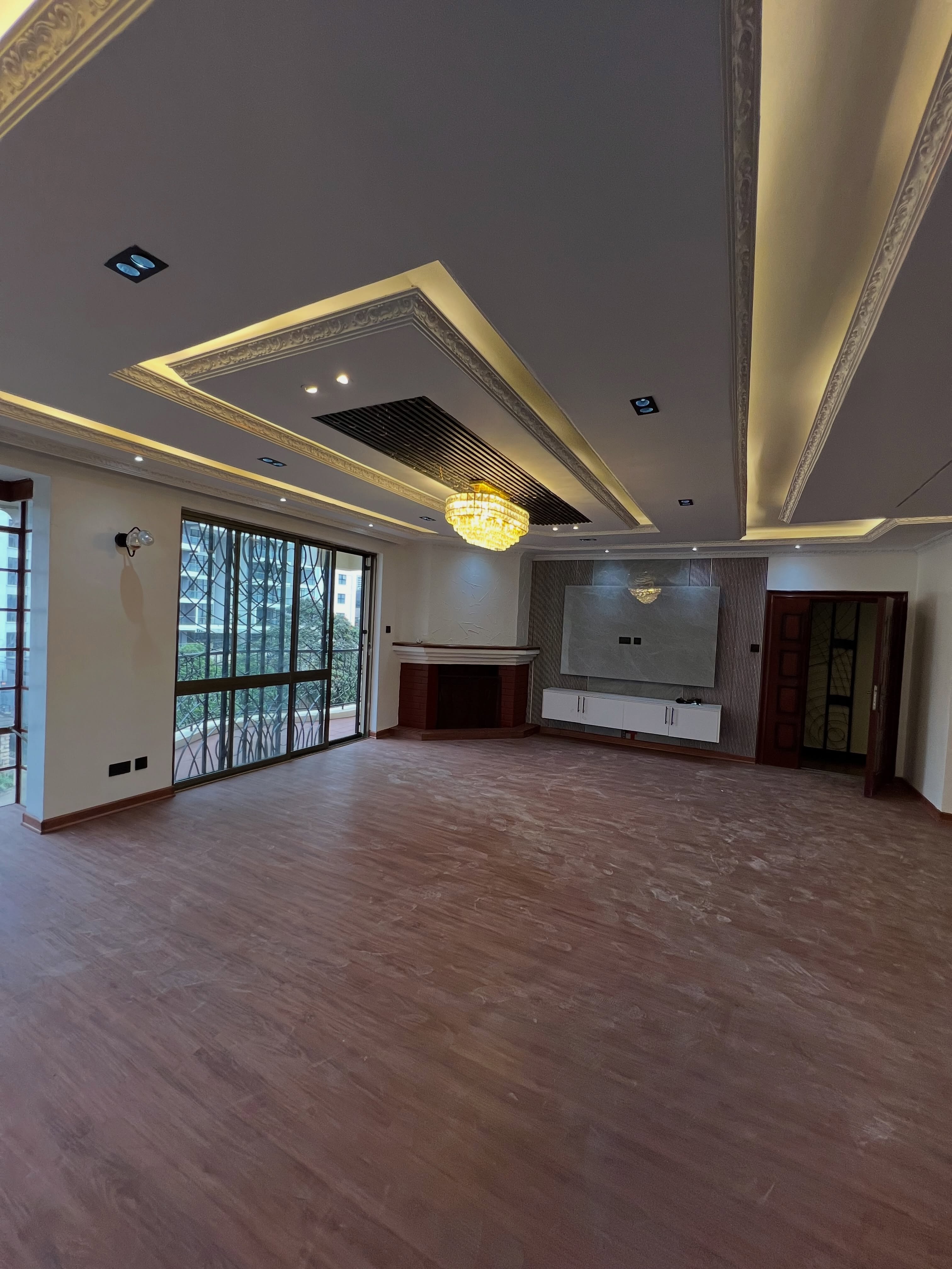 3bedroom with sq apartment to let in the heart of riverside area Image
