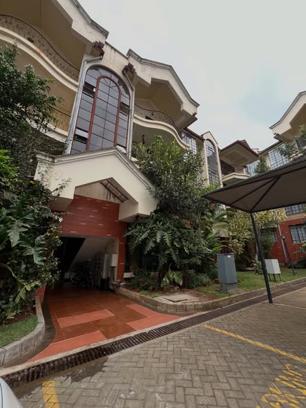 3bedroom with sq apartment to let in the heart of riverside area