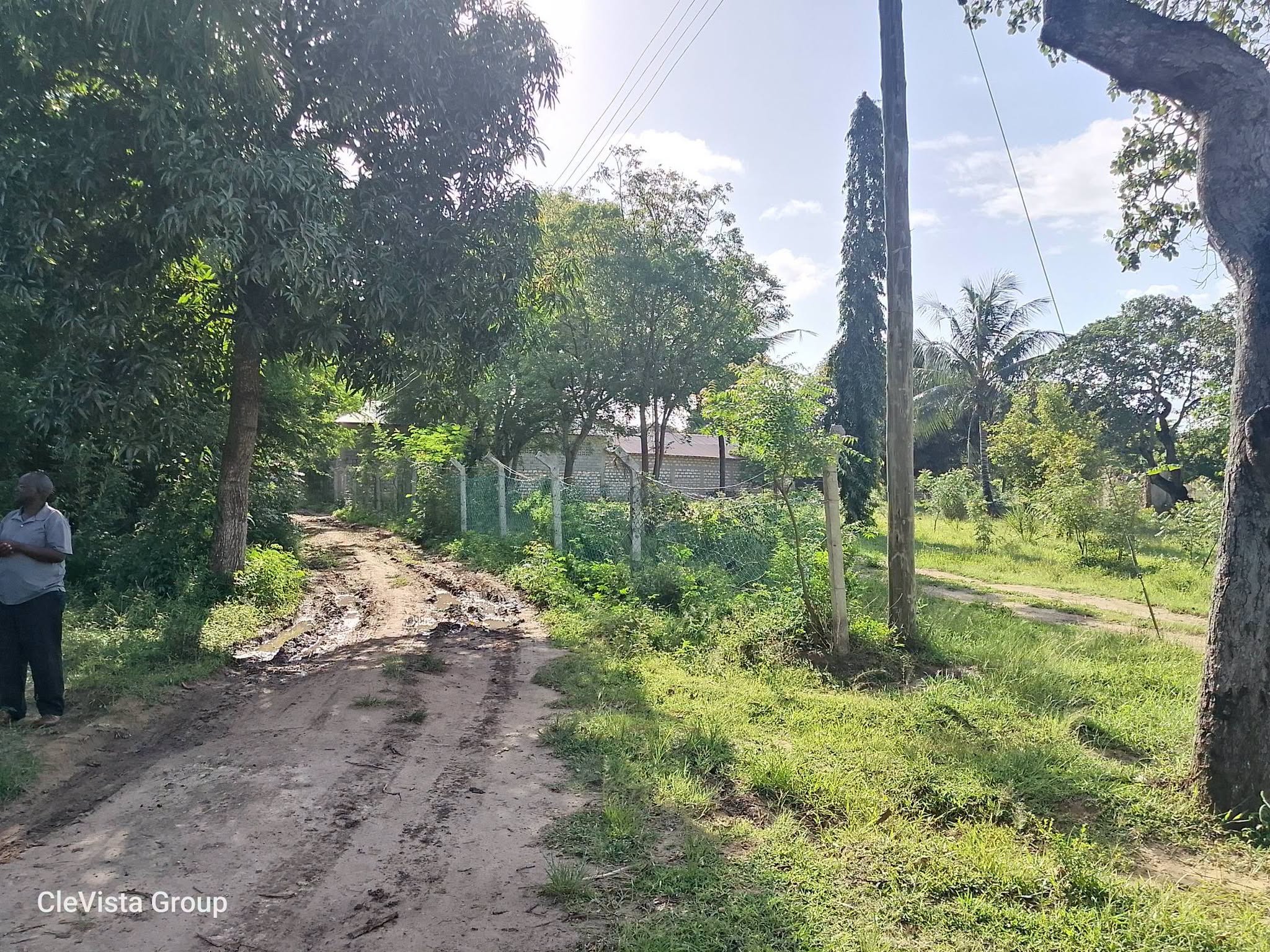 4 acre plot for sale in kwale ngombeni Image