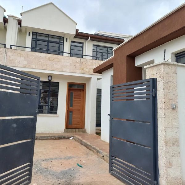 4 and 5 bedroom maisonette for sale in South C