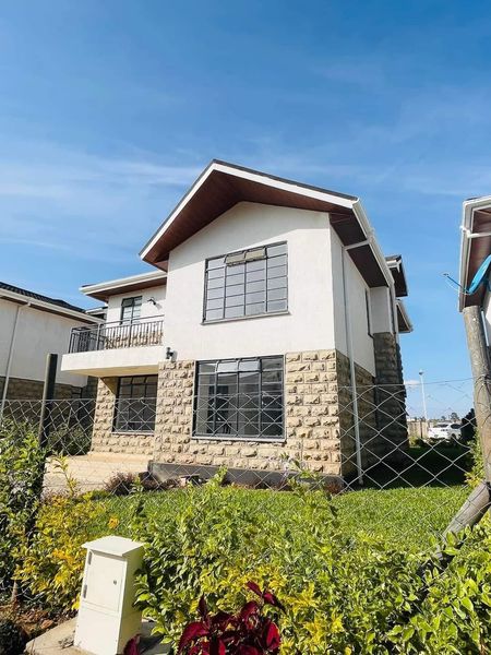 4 bedroom All en-suite Maisonetes plus DSQ For Sale in Ruiru