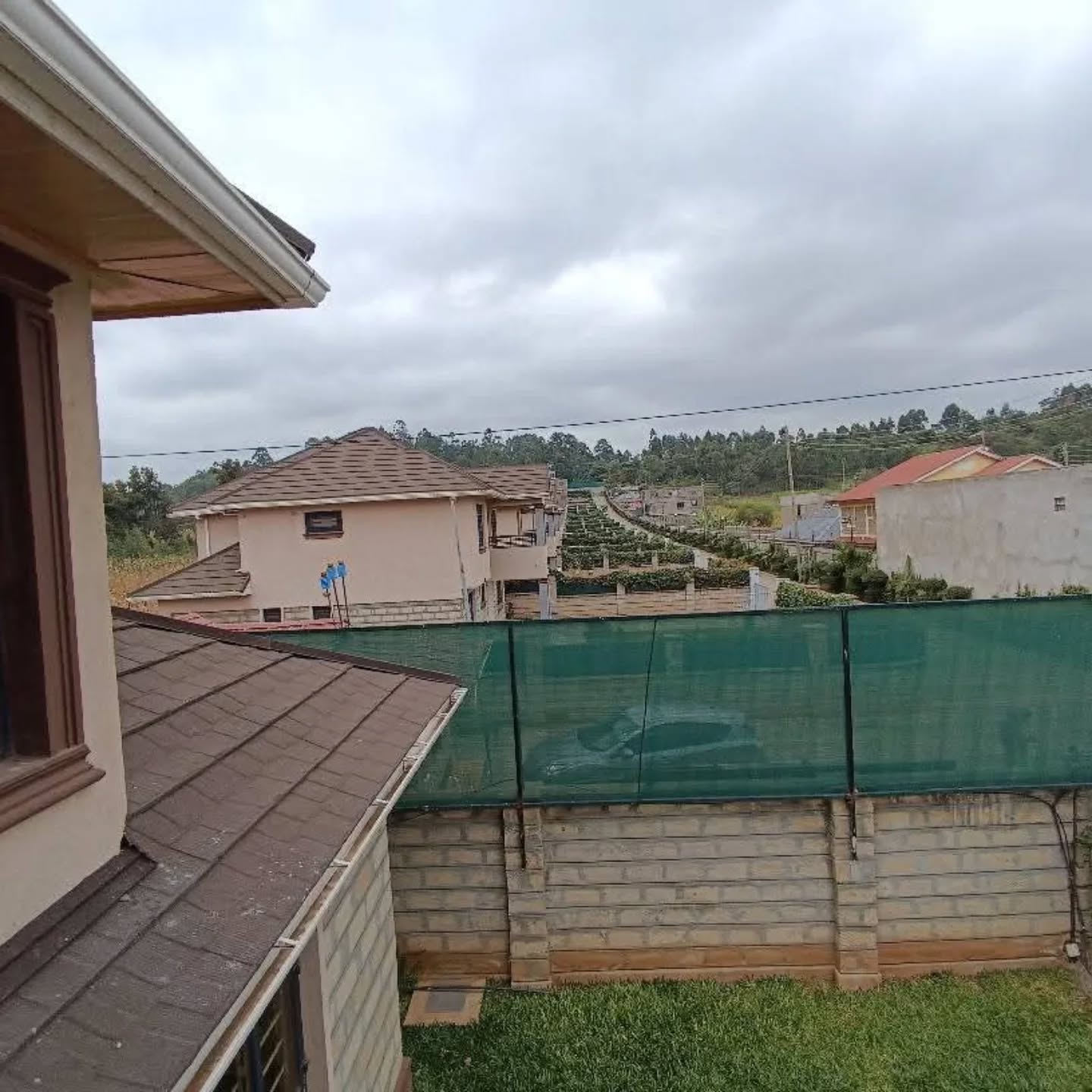 4 bedroom all En-suite Maisonettes plus Dsq For Sale in Kiambu, Kikuyu Image