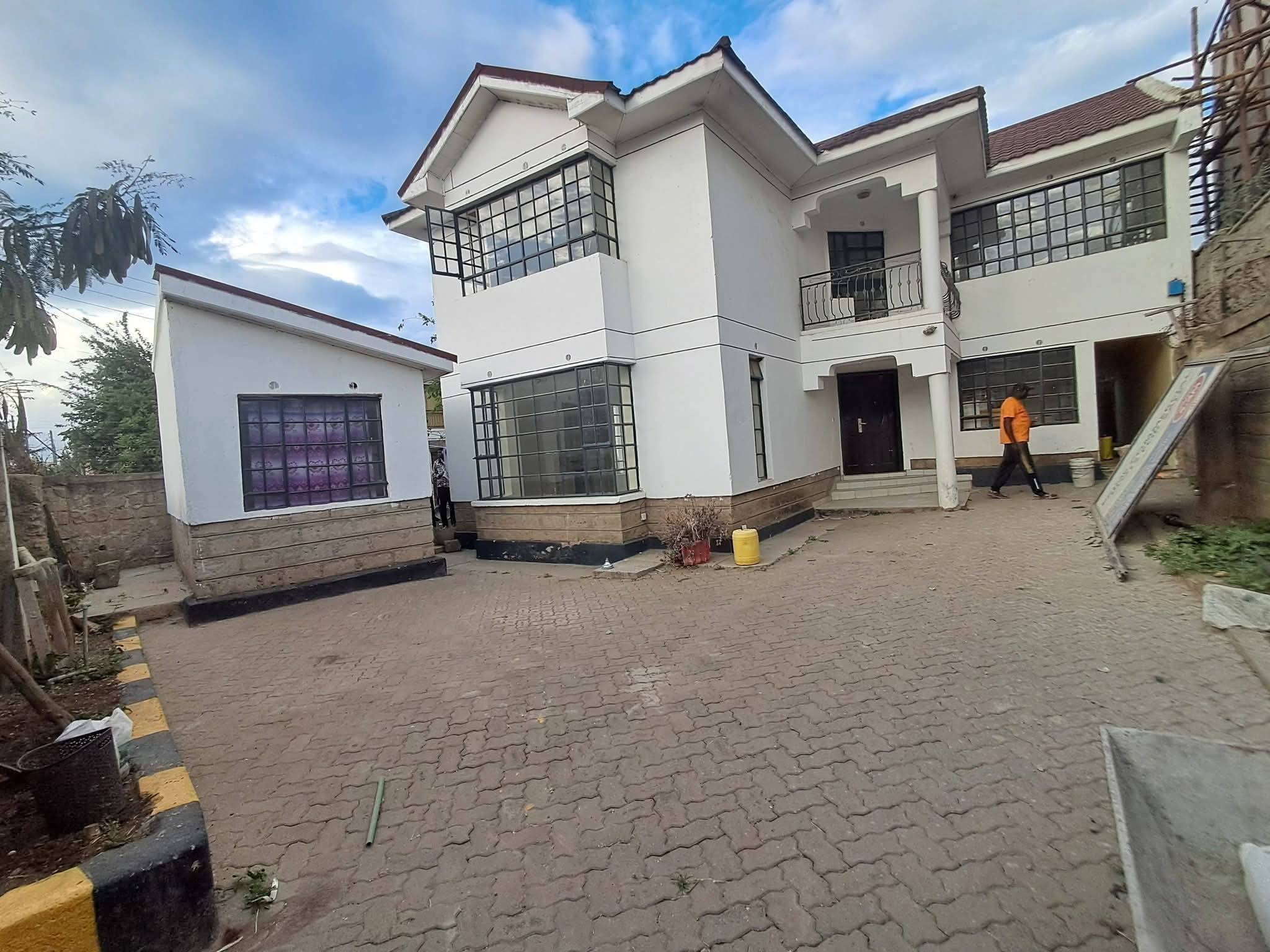 4 Bedroom All Ensuite Maisonette + DSQ for Rent in Sabaki
