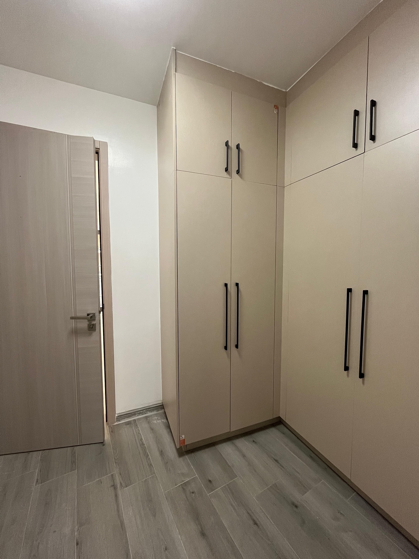 4 Bedroom Apartment + DSQ (All Ensuite) For Sale in Kilimani Image