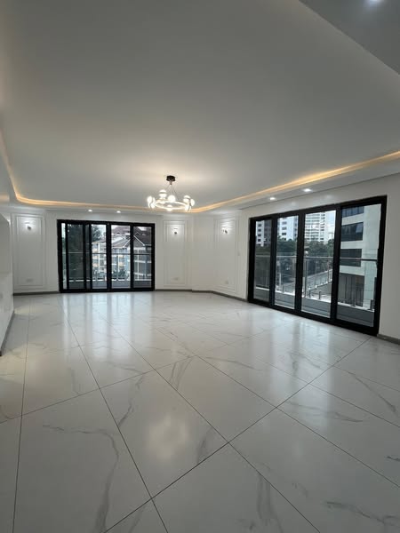 4 Bedroom Apartment + DSQ (All Ensuite) For Sale in Kilimani