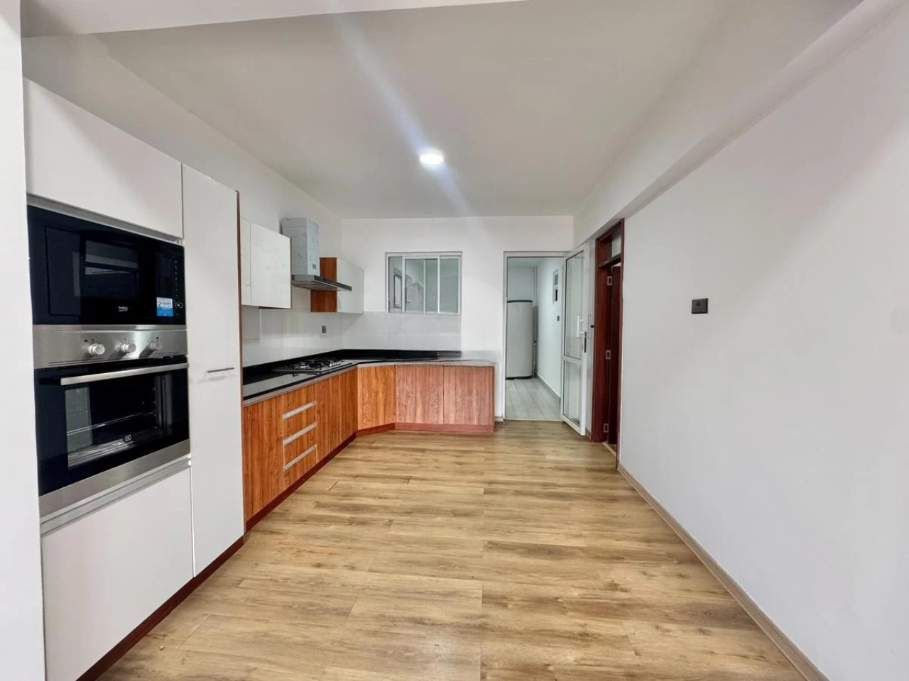 4 bedroom Apartment ensuite with DSQ to Let in Parklands Image