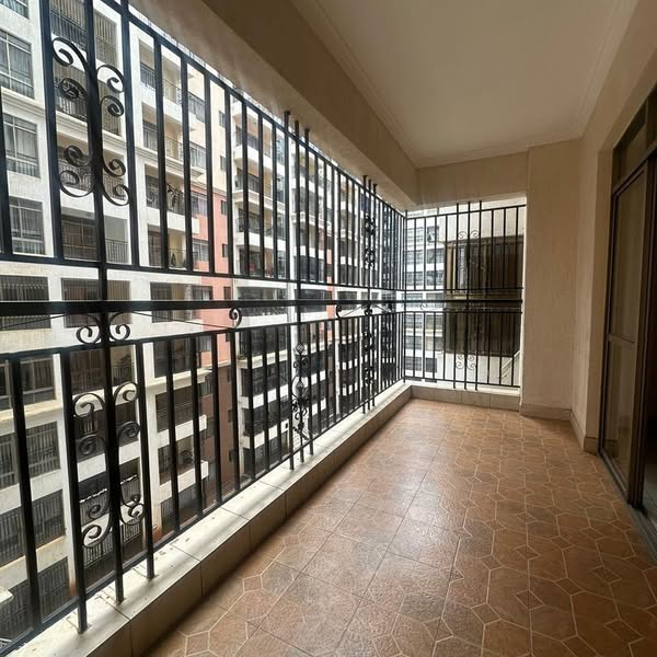 4 bedroom apartment for rent or sale in Lavington