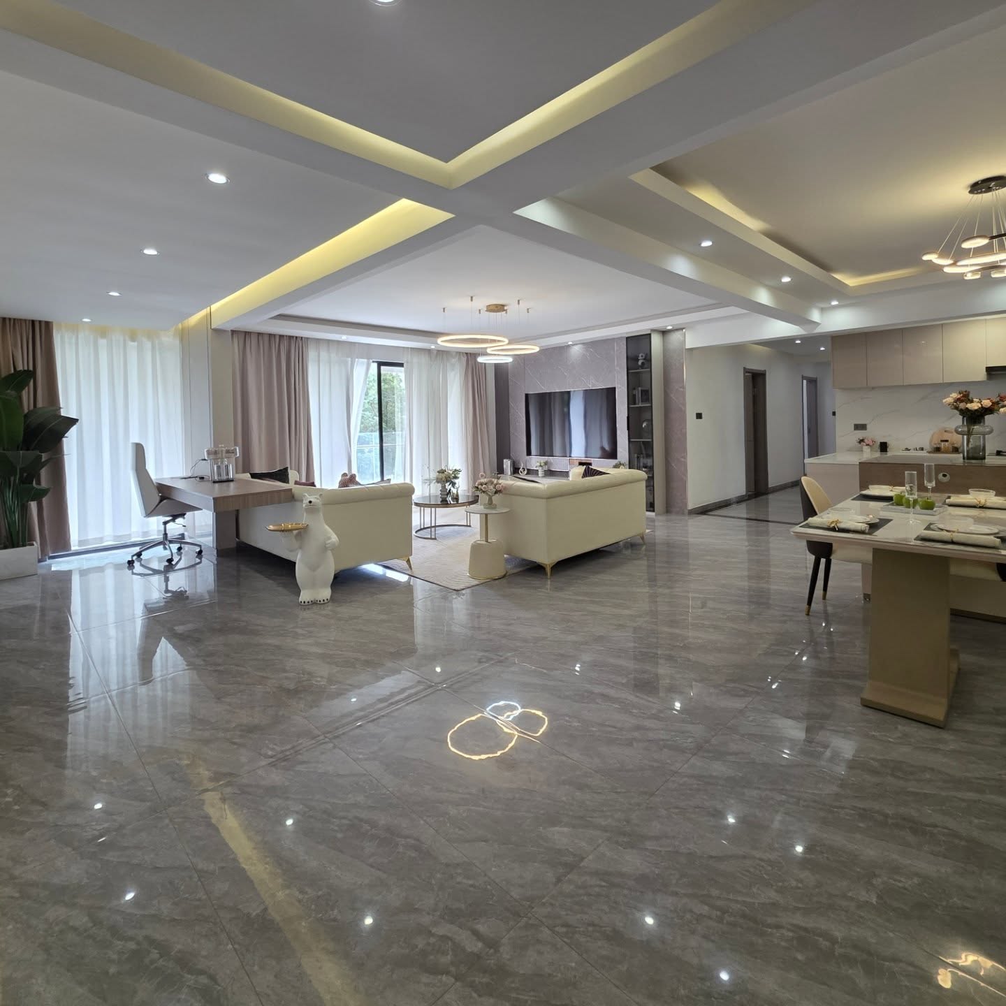 4 bedroom apartment for sale in Kileleshwa Image