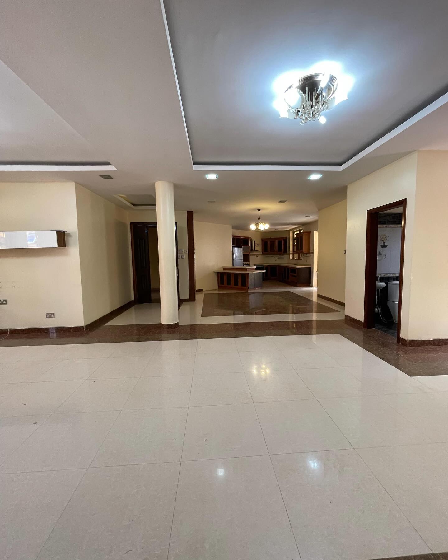 4 bedroom apartment plus dsq to let in Lavington Image