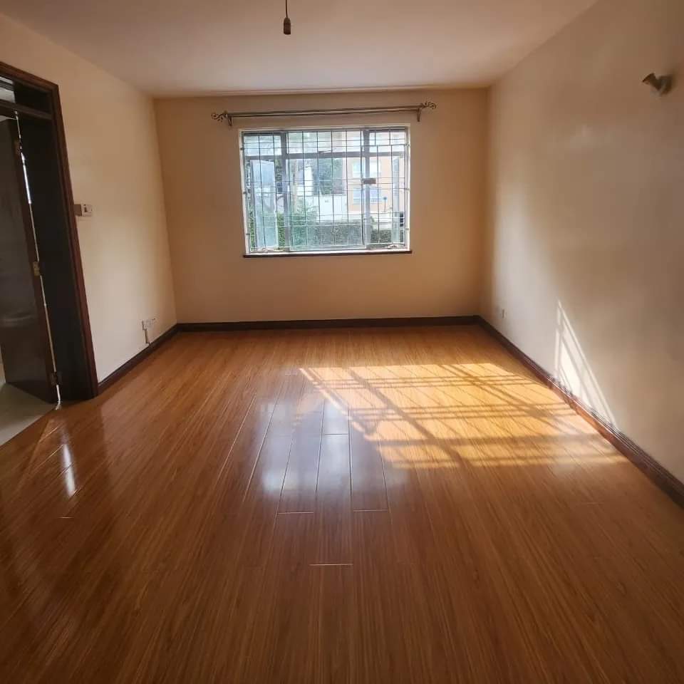 4 bedroom apartment plus DSQ to let in Riverside drive