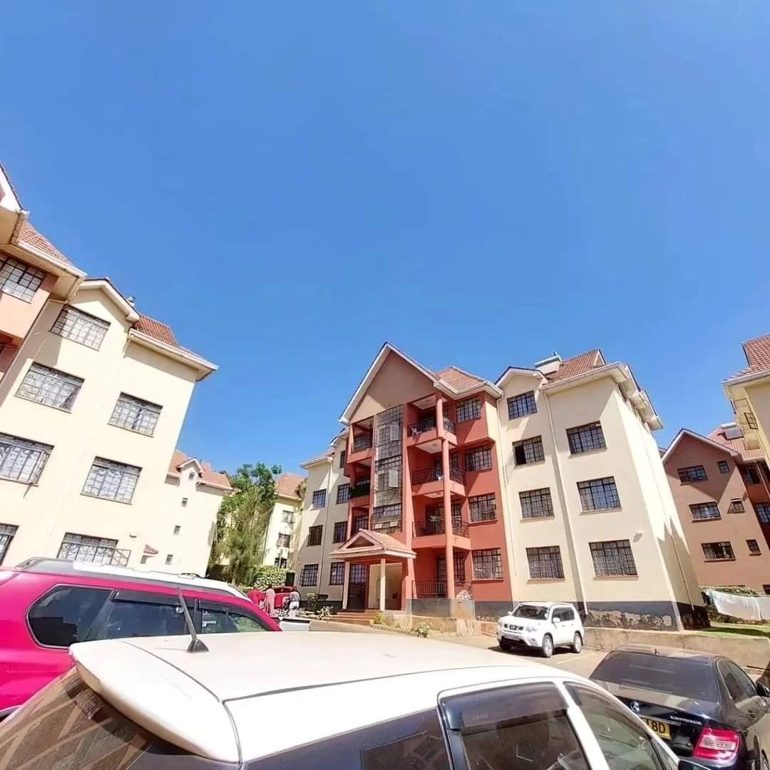 4 bedroom apartment to let in Fourways junction along kiambu road