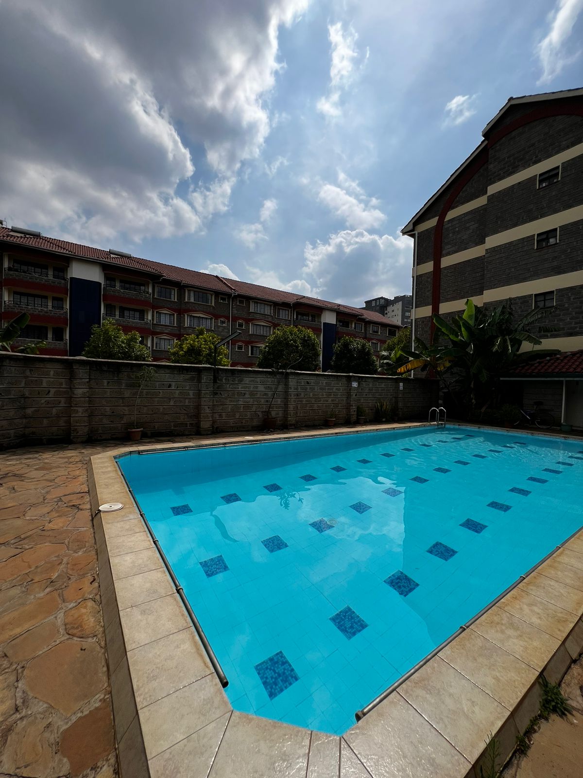 4 Bedroom Apartment To Let in Lavington