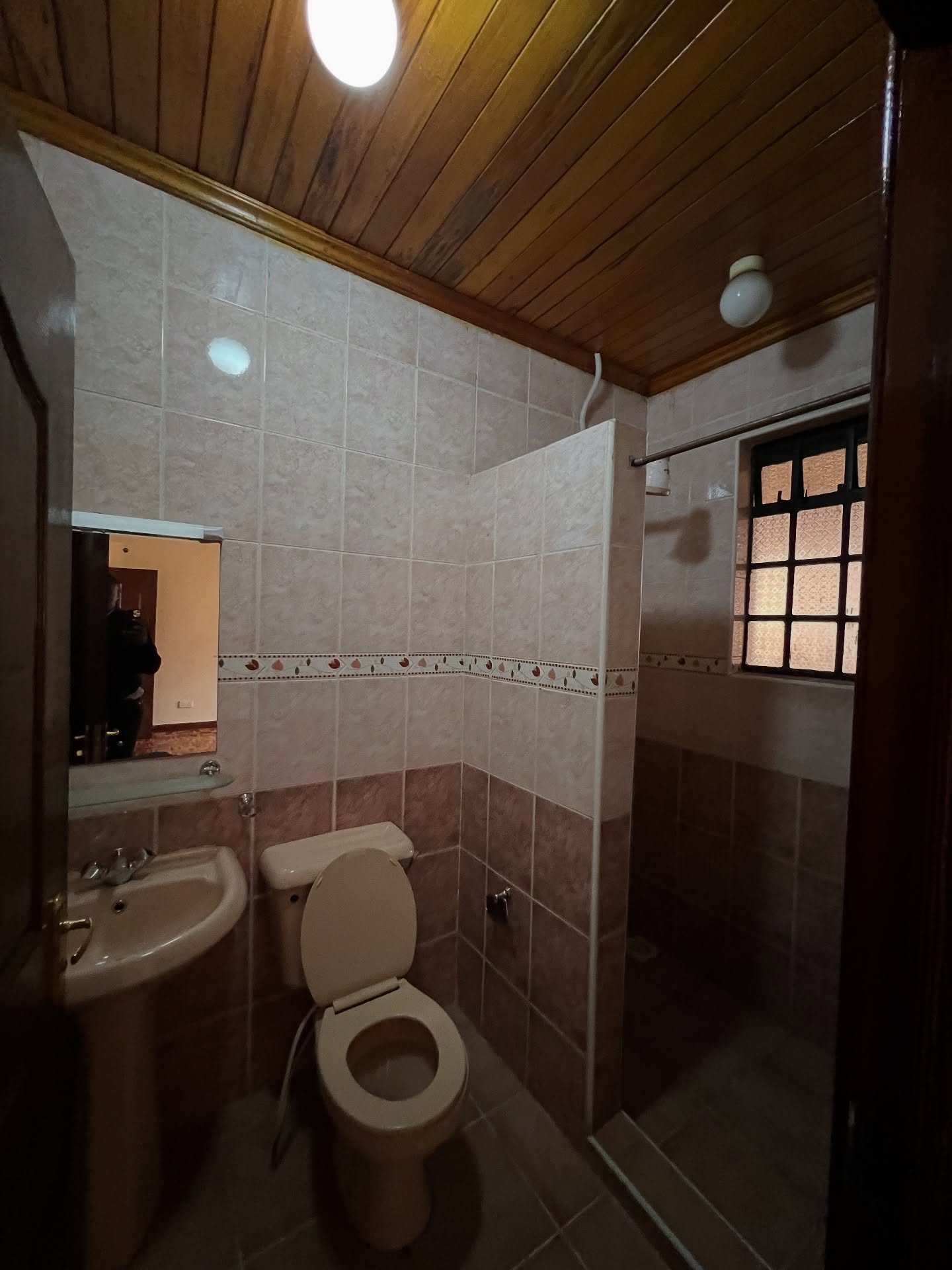 4 bedroom apartment to let in the heart of Westlands area Image