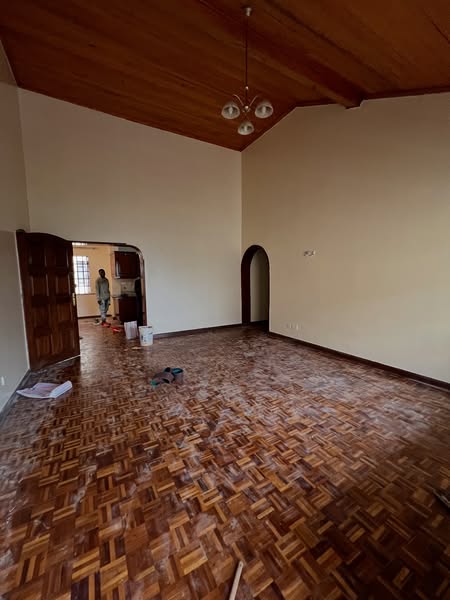 4 bedroom apartment to let in the heart of Westlands area