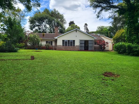 4 bedroom bungalow for rent in Runda