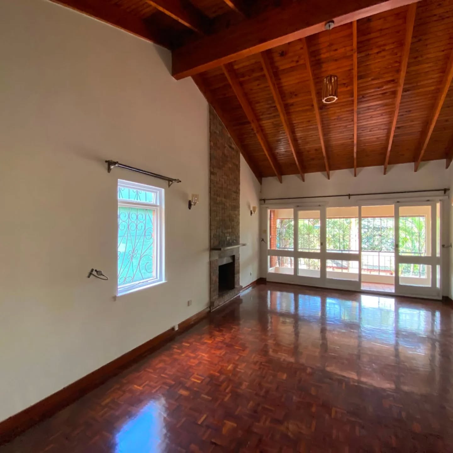 4 bedroom bungalow for rent in Runda
