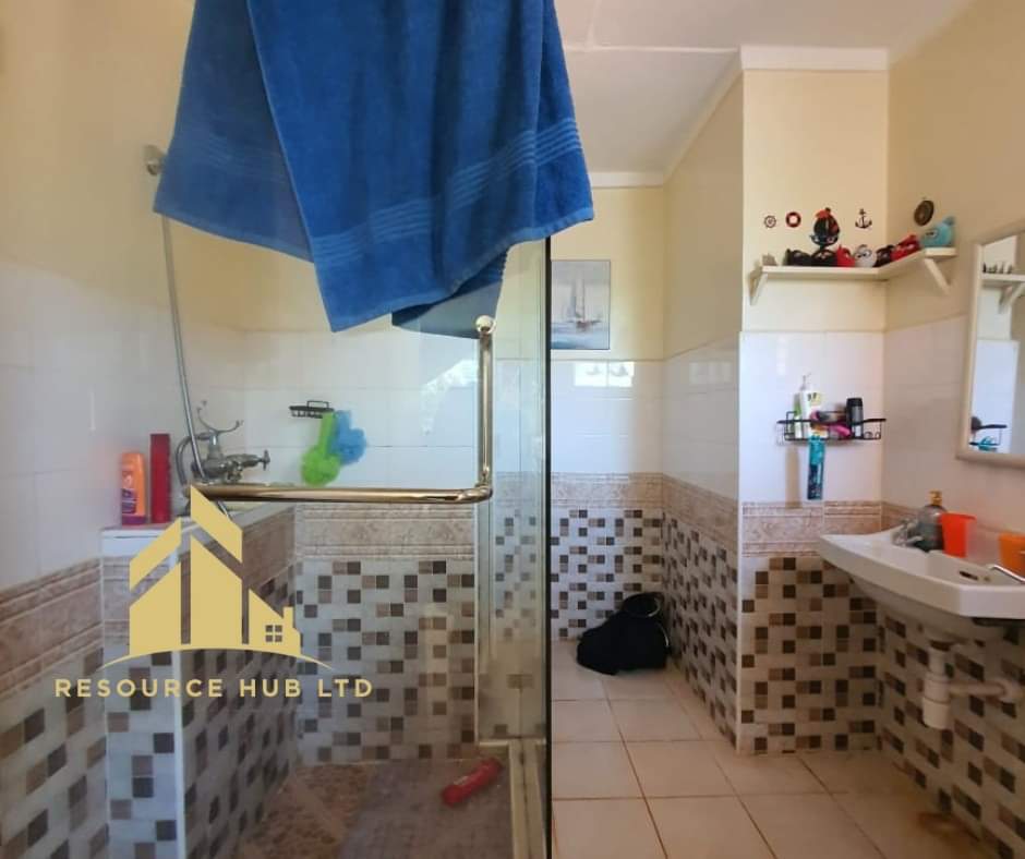 4 bedroom bungalow for sale in Loresho