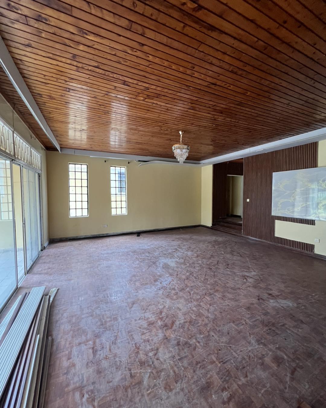 4-Bedroom + DSQ Bungalow To Let in Loresho Image
