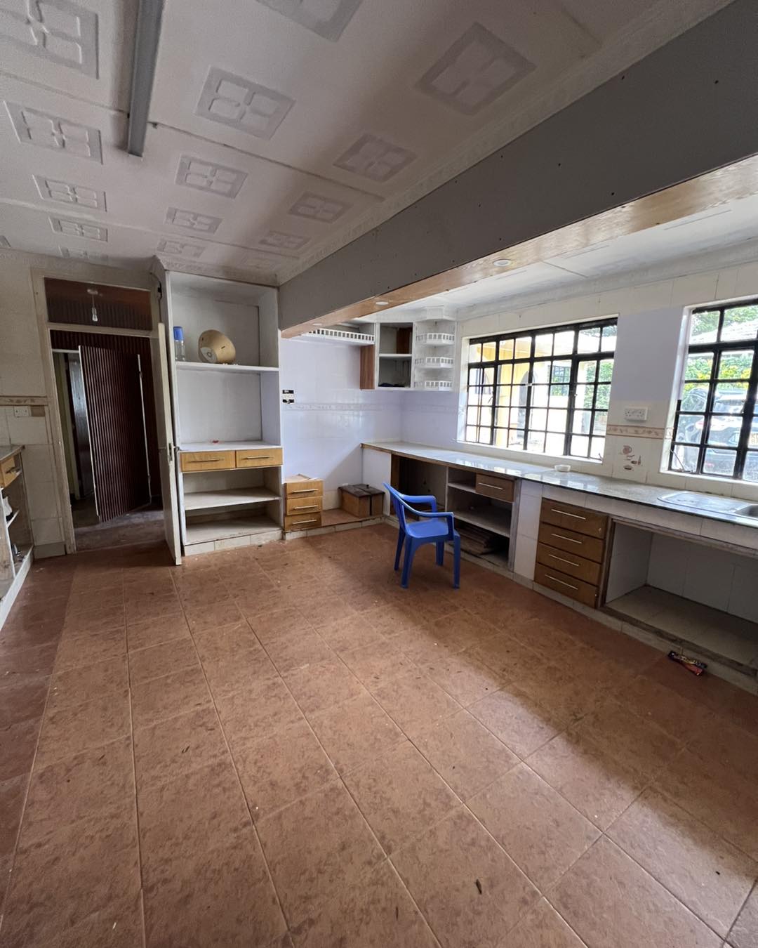 4-Bedroom + DSQ Bungalow To Let in Loresho Image