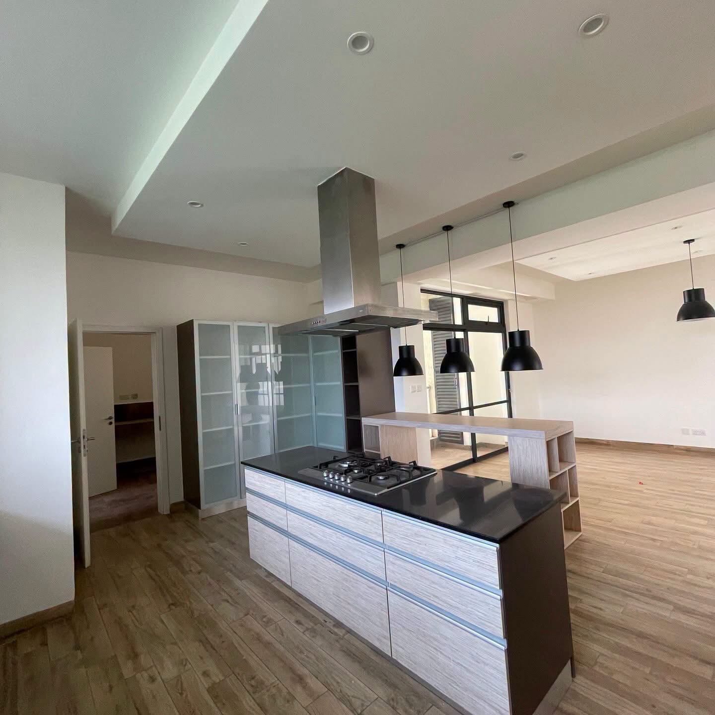 4-Bedroom + DSQ Duplex apartment for sale in Riverside Drive