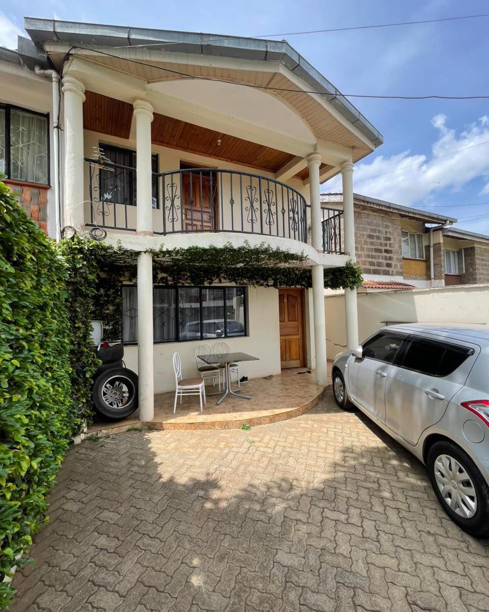 4-Bedroom + DSQ Townhouse For Sale in Lavington Image
