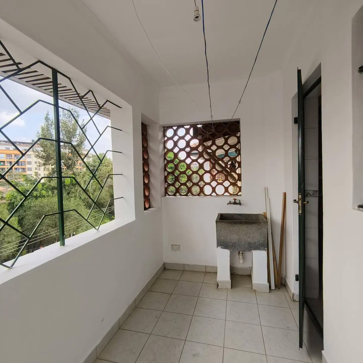 4 Bedroom Duplex Apartment + DSQ for Rent in Lavington Image